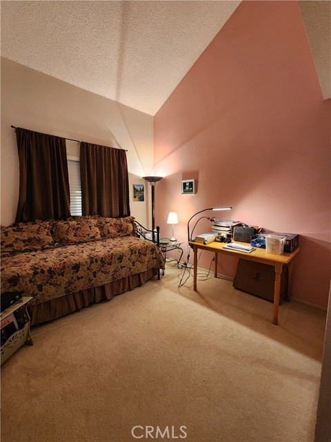 20334 Rue Crevier, Canyon Country CA: https://media.crmls.org/medias/bd675ffc-b137-470f-909c-1339b76eb91d.jpg