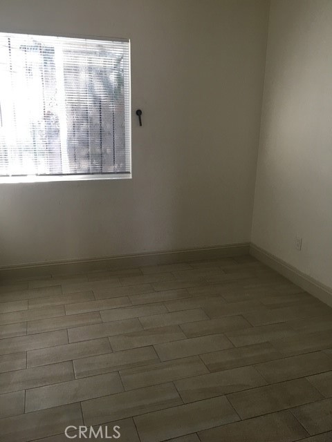 Detail Gallery Image 10 of 22 For 846 W 103rd St, Los Angeles,  CA 90044 - – Beds | – Baths