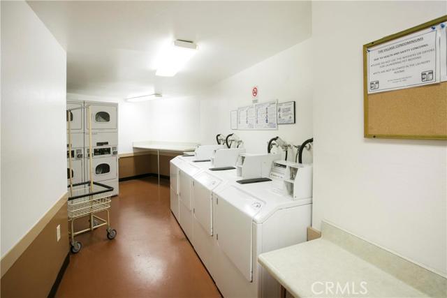 640 The Village, Redondo Beach, California 90277, ,1 BathroomBathrooms,Residential,Sold,The Village,PV16145685