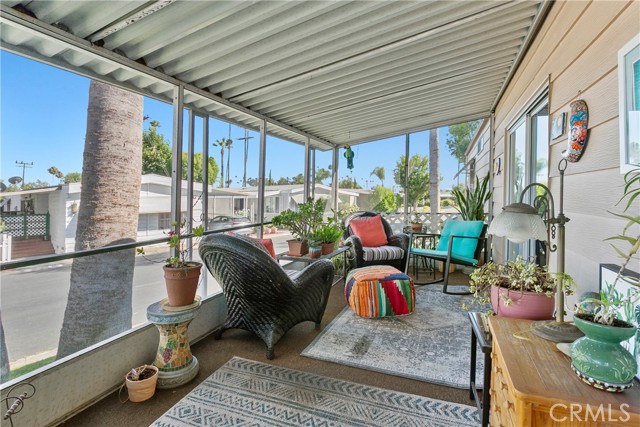 24921 Muirlands Boulevard, Lake Forest CA: https://media.crmls.org/medias/bd68f28d-d812-488c-93d8-c04868503f48.jpg