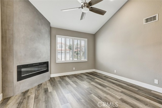 26072 Donegal Lane, Lake Forest CA: https://media.crmls.org/medias/bd68fb44-5ea3-40d0-8b0c-68555659c71b.jpg
