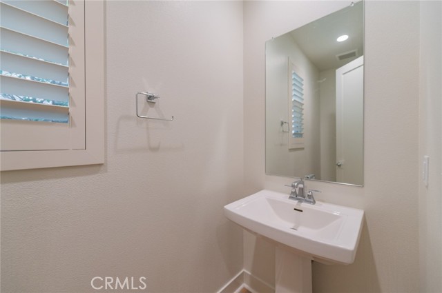 Detail Gallery Image 15 of 30 For 119 Novel, Irvine,  CA 92618 - 3 Beds | 2/2 Baths