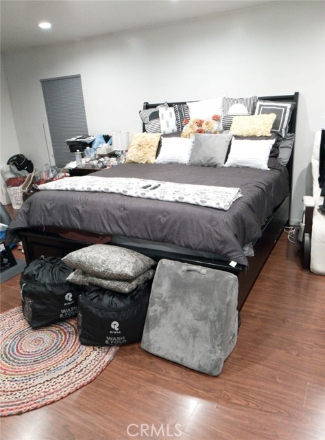 Detail Gallery Image 14 of 15 For 2801 Adriatic Ave, Long Beach,  CA 90810 - 3 Beds | 2 Baths