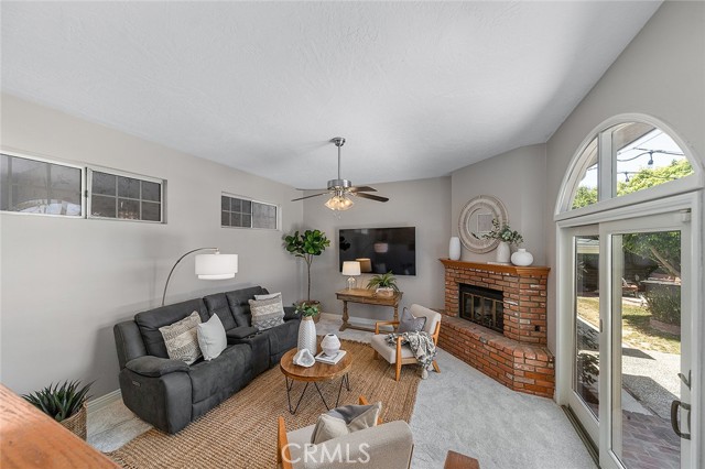 Image 13 of 55 For 435 Orlena Avenue