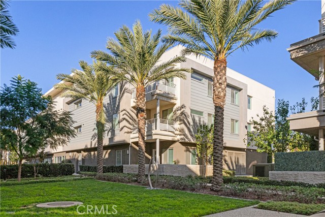 Front Image Thumbnail for CROC25266626