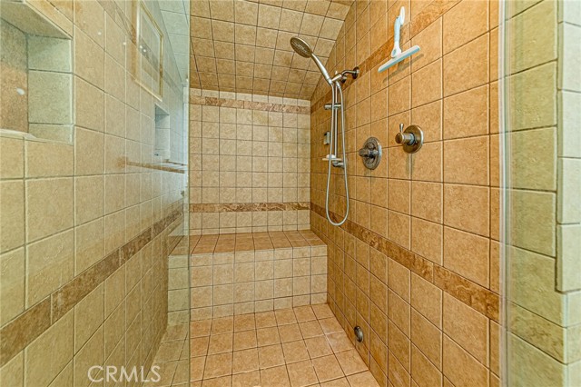 49 Stagecoach Drive, Phillips Ranch CA: https://media.crmls.org/medias/bd6d8131-03ce-4861-9100-3175e2a29f11.jpg
