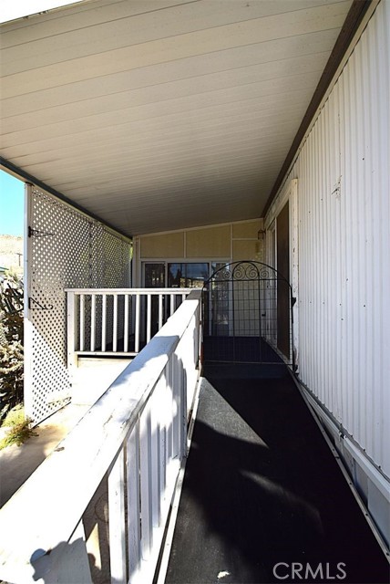 Detail Gallery Image 4 of 16 For 56254 29 Palms Hwy #30,  Yucca Valley,  CA 92284 - 2 Beds | 2 Baths