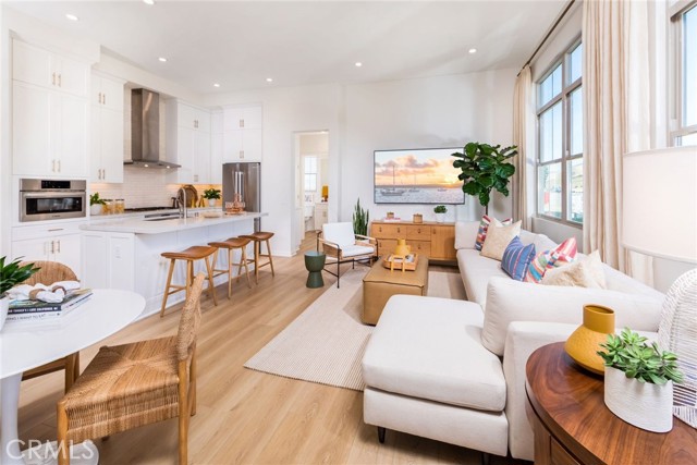 Front Image Thumbnail for CRTR26028856