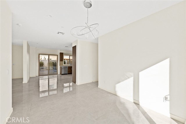 Detail Gallery Image 8 of 26 For 1228 Temple City Bld #E,  Arcadia,  CA 91007 - 3 Beds | 2/1 Baths