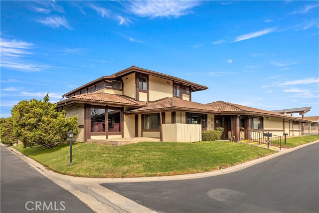 Detail Gallery Image 31 of 33 For 307 S Smith Ave #5,  Corona,  CA 92882 - 2 Beds | 2 Baths