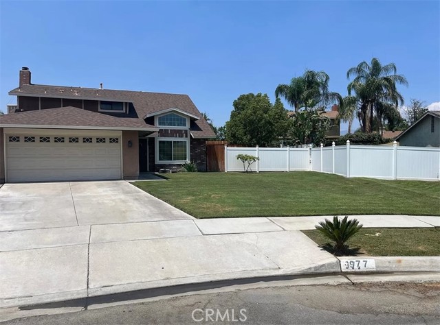Detail Gallery Image 1 of 5 For 977 Mellon Ct, Colton,  CA 92324 - 3 Beds | 2/1 Baths
