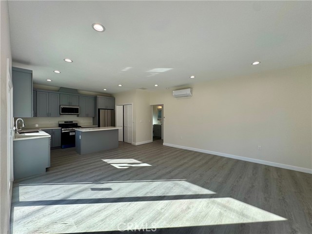 Detail Gallery Image 4 of 9 For 12561 Jane Dr, Garden Grove,  CA 92841 - 3 Beds | 2 Baths