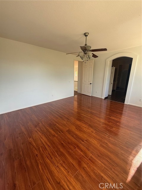 Detail Gallery Image 9 of 15 For 40493 Chantemar, Temecula,  CA 92591 - 5 Beds | 3 Baths