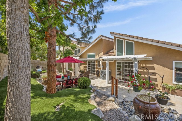 4 Ribera, Irvine CA: https://media.crmls.org/medias/bd728bed-eefd-4147-b146-76f3434b79ca.jpg