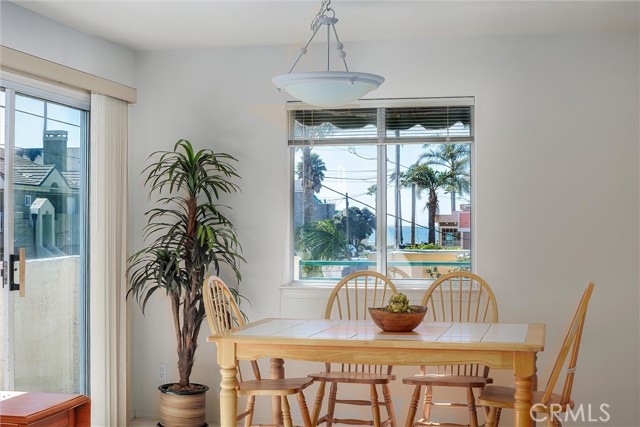 Detail Gallery Image 9 of 53 For 169 Ocean View Ave, Pismo Beach,  CA 93449 - 3 Beds | 2 Baths
