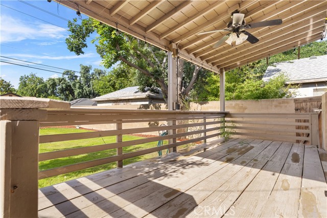 3007 Park Way, Bakersfield CA: https://media.crmls.org/medias/bd7456f0-e08e-4746-8078-2abe17a4246c.jpg