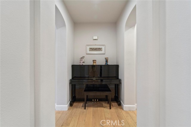 Detail Gallery Image 25 of 39 For 4437 Cabot Dr, Corona,  CA 92883 - 3 Beds | 2/1 Baths