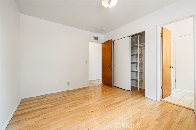 9301 Dewey Drive, Garden Grove CA: https://media.crmls.org/medias/bd75c261-f53f-44a2-8730-7360f5d06cb1.jpg
