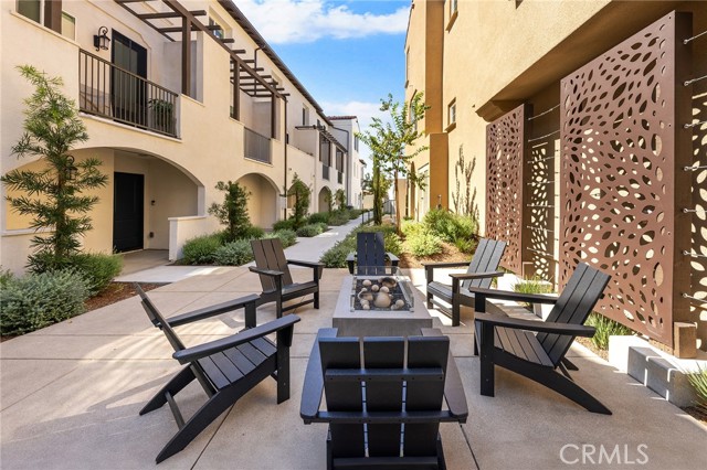 Detail Gallery Image 4 of 59 For 684 Panorama, La Puente,  CA 91744 - 3 Beds | 3/1 Baths