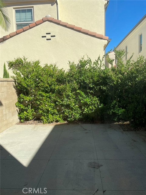 Detail Gallery Image 12 of 13 For 121 Holly Springs, Irvine,  CA 92618 - 4 Beds | 3/1 Baths