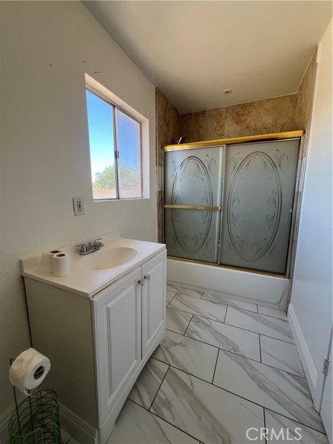41060 158th E Street, Lake Los Angeles CA: https://media.crmls.org/medias/bd786057-0ff9-4a99-8740-2a6869b426ca.jpg