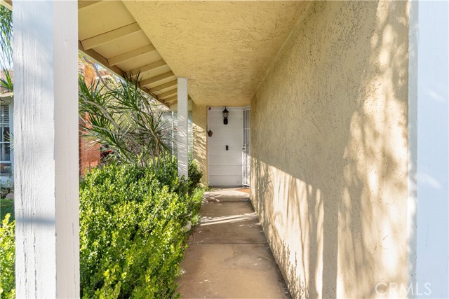 Detail Gallery Image 6 of 29 For 638 W Virginia, Rialto,  CA 92376 - 3 Beds | 2/1 Baths