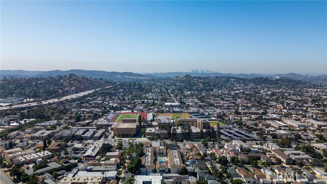 Detail Gallery Image 50 of 54 For 121 Sinclair Ave #207,  Glendale,  CA 91206 - 2 Beds | 2 Baths