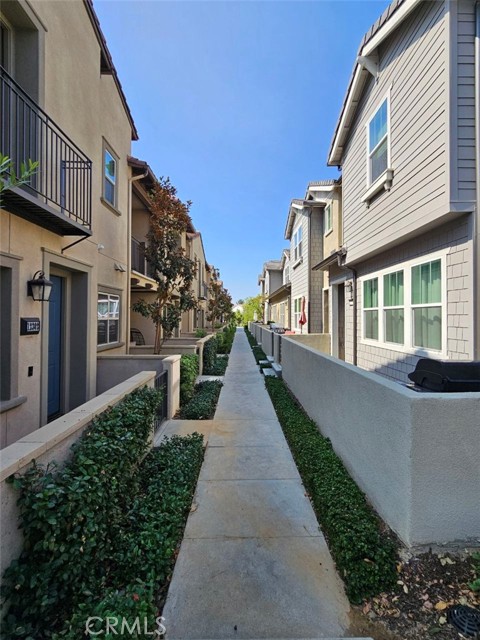 Detail Gallery Image 6 of 74 For 12316 Fruitwood Ln, Whittier,  CA 90602 - 3 Beds | 2/1 Baths