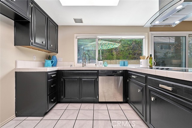 7531 Los Trancos Circle, La Palma CA: https://media.crmls.org/medias/bd7904be-94a4-4a84-9f98-6c64bbed1ea4.jpg