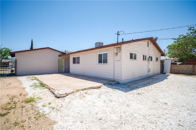 Detail Gallery Image 28 of 30 For 16176 Del Rey Ct, Victorville,  CA 92395 - 4 Beds | 2 Baths