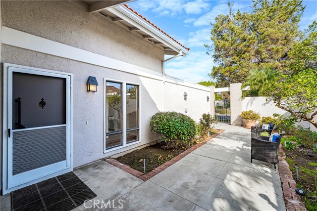 Detail Gallery Image 6 of 70 For 5117 Miembro, Laguna Woods,  CA 92637 - 2 Beds | 2 Baths