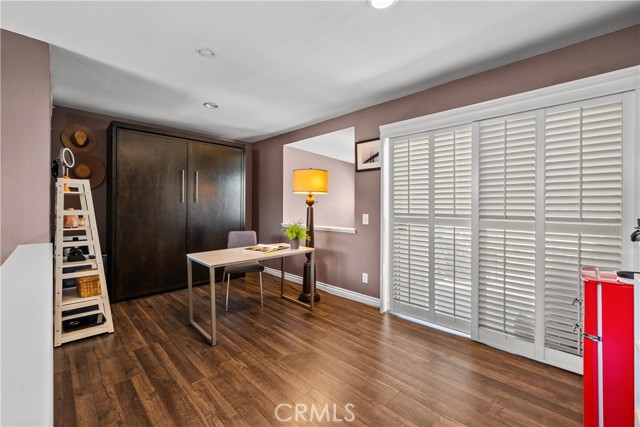 23957 Arroyo Park Drive, Valencia CA: https://media.crmls.org/medias/bd7a25e3-cb2b-4daf-90ce-98f968459e7f.jpg