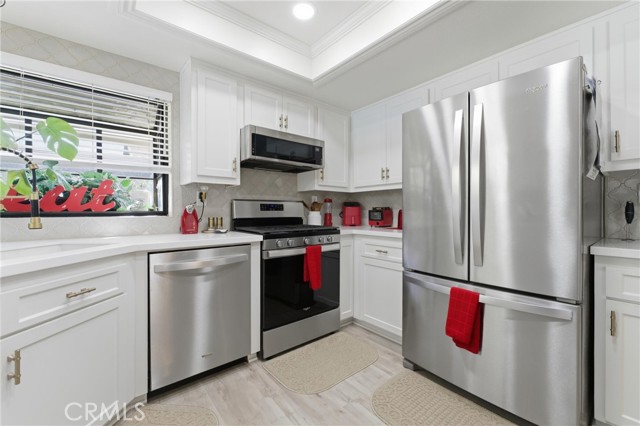 Detail Gallery Image 8 of 27 For 2505 W Avenue K4, Lancaster,  CA 93536 - 3 Beds | 2 Baths