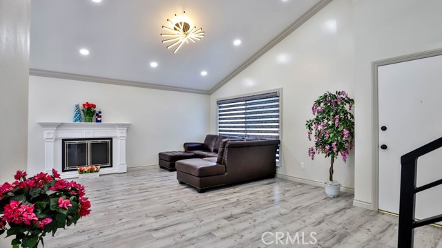 Detail Gallery Image 8 of 47 For 12246 Nadine Cir, Garden Grove,  CA 92840 - 4 Beds | 2/1 Baths