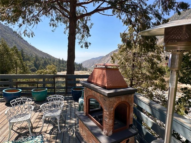39722 Valley Of The Falls Drive, Forest Falls CA: https://media.crmls.org/medias/bd7ace1f-94d7-4f9b-9299-7c31c0c765bc.jpg