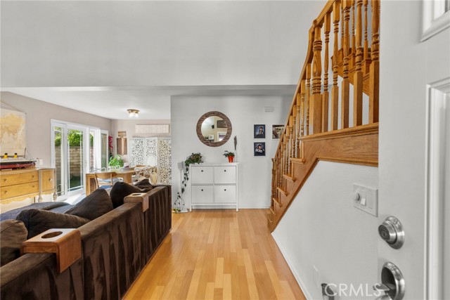 Detail Gallery Image 4 of 40 For 27547 Saffron, Saugus,  CA 91350 - 4 Beds | 3 Baths