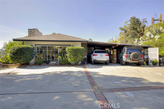 Detail Gallery Image 8 of 32 For 10557 Mahoney, Sunland,  CA 91040 - 3 Beds | 2 Baths