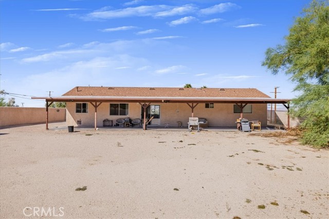 73255 Two Mile Road, 29 Palms CA: https://media.crmls.org/medias/bd7dffa9-7fc6-49da-bab8-3587214c73e6.jpg