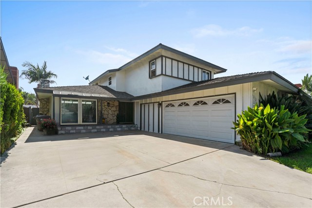 Detail Gallery Image 2 of 46 For 4272 Niland St, Lynwood,  CA 90262 - 4 Beds | 2 Baths