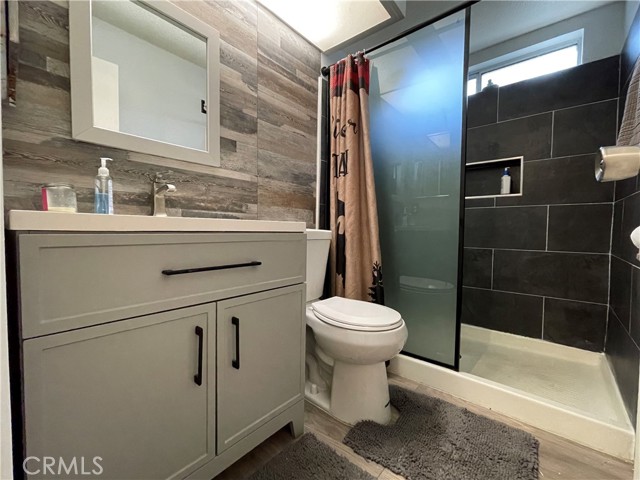 Detail Gallery Image 19 of 26 For 7800 Topanga Canyon Bld #208,  Canoga Park,  CA 91304 - 3 Beds | 2 Baths