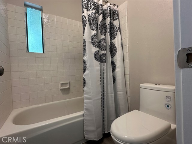 3851 Sycamore Street, West Covina CA: https://media.crmls.org/medias/bd7e7275-1056-4077-99c2-3cb5146b7f58.jpg