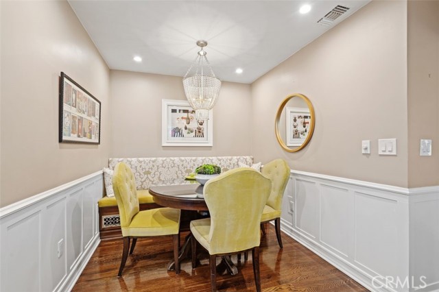 357 N Mayflower Avenue, Monrovia CA: https://media.crmls.org/medias/bd7eb48e-e2e1-4508-89a8-9f9d3887cc06.jpg