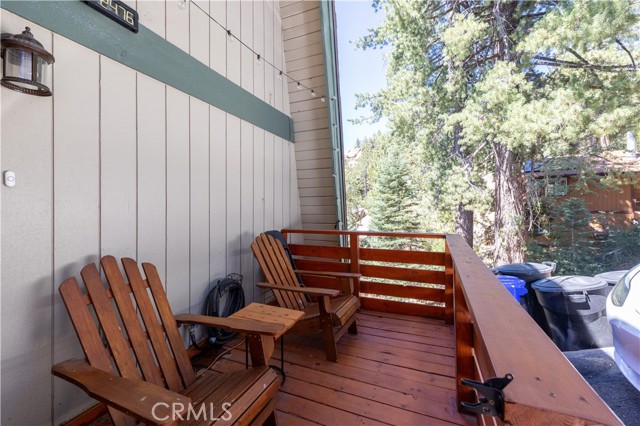 2476 Elko Drive, Running Springs CA: https://media.crmls.org/medias/bd7fc362-1204-4957-a3d2-bade84fd4cdf.jpg