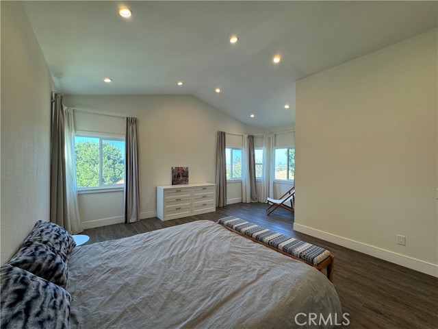 13745 Moonshadow Place, Chino Hills CA: https://media.crmls.org/medias/bd808358-285b-46ec-9762-bb3296821cb3.jpg
