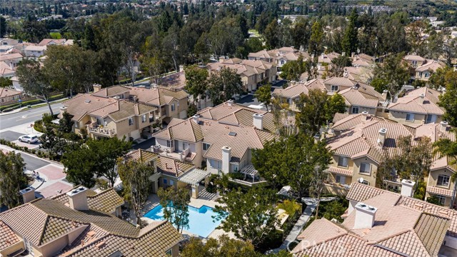 Image 33 of 35 For 8215 White Oak  19