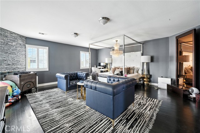 546 E 219th Street, Carson CA: https://media.crmls.org/medias/bd81c06d-29e5-445a-a8b6-3f777d091aa7.jpg
