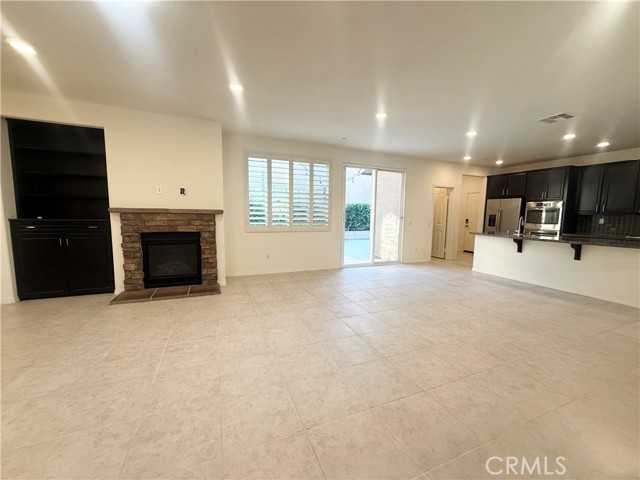 28309 Camino Del Arte Drive, Valencia CA: https://media.crmls.org/medias/bd82803b-fe32-428b-9312-7584508744d8.jpg
