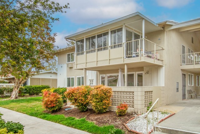 Detail Gallery Image 1 of 1 For 692 Avenida Sevilla a,  Laguna Woods,  CA 92637 - 2 Beds | 2 Baths