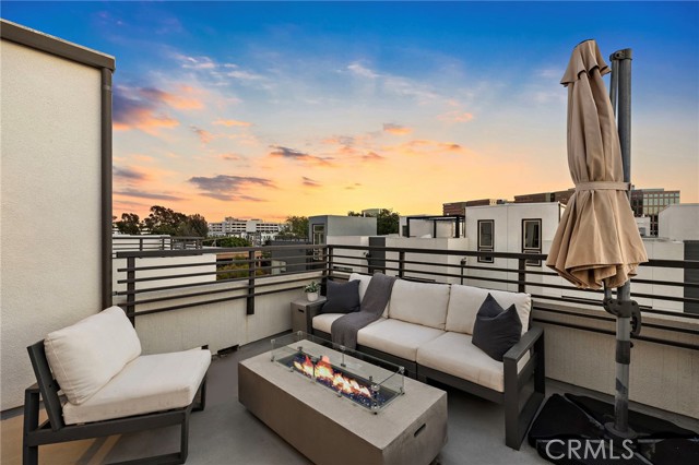 Detail Gallery Image 2 of 67 For 162 Placemark, Irvine,  CA 92614 - 3 Beds | 3/1 Baths