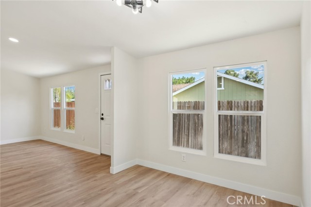 33418 Furrow Court, Wildomar CA: https://media.crmls.org/medias/bd83b555-d057-467c-805a-48c0ae02af1f.jpg